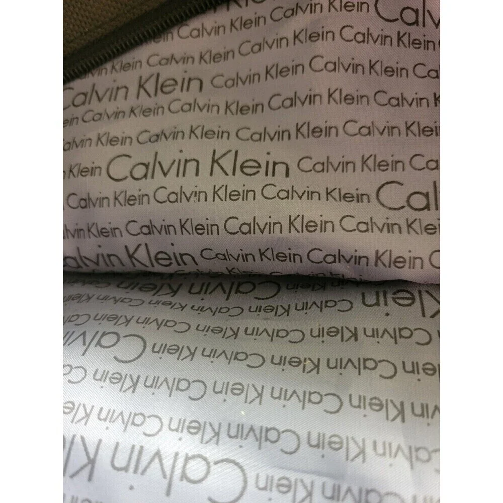 Calvin Klein Duffel Bag, Unisex Black with Logo‎